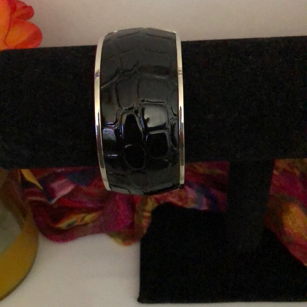 Premier Design Bracelet